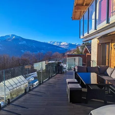 4bdr Alpine With Game And Sunny Terrace Villa *