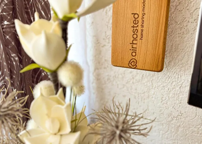 4bdr Alpine With Game And Sunny Terrace Villa *