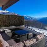 Villa 4bdr Alpine With Game And Sunny Terrace *